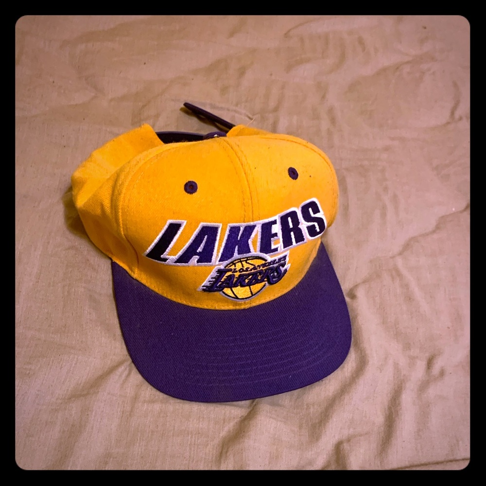 Lakers hat
